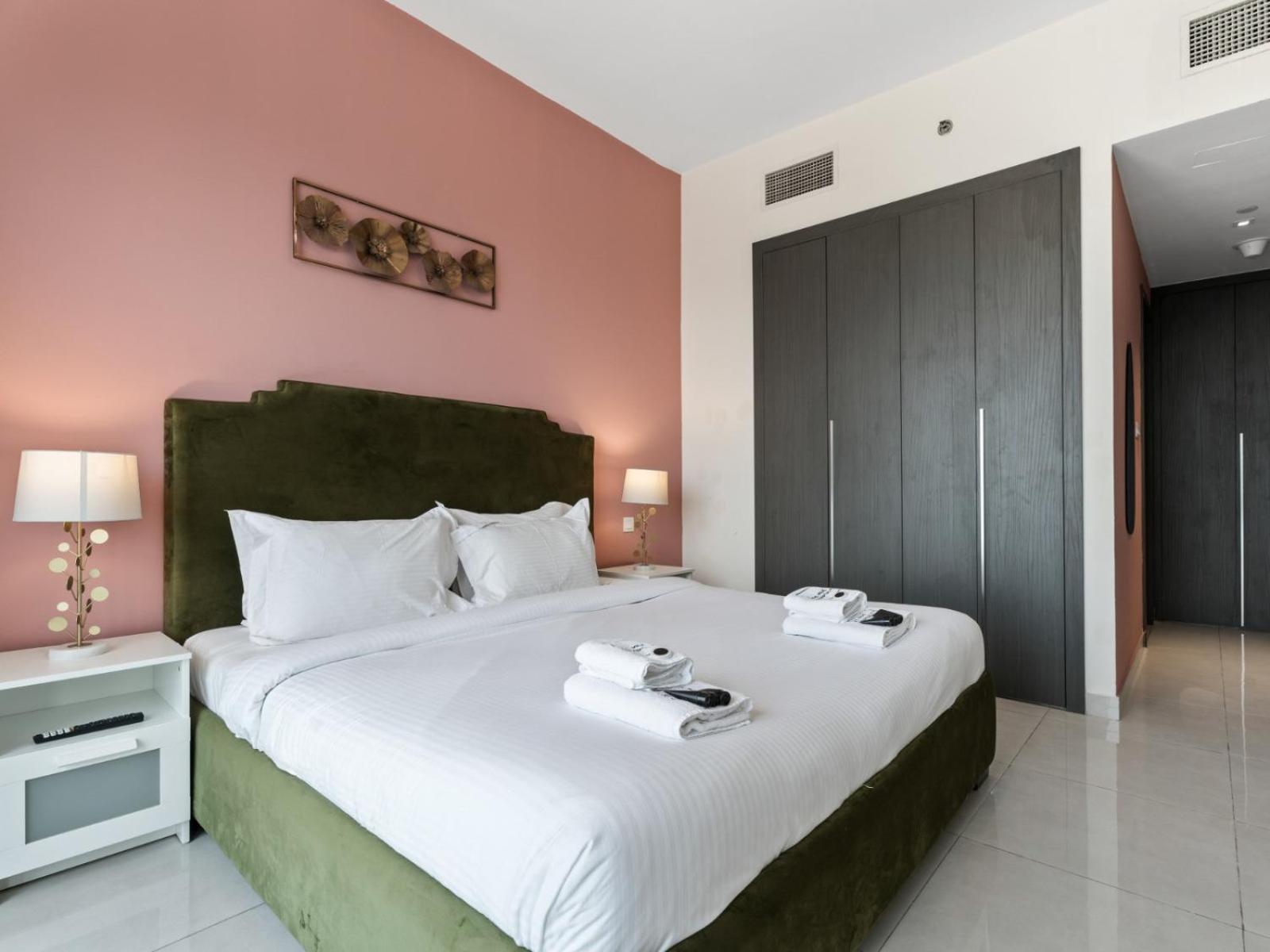 Contemporary And Spacious 1-bedroom In Ag Tower - Business Bay Apartment